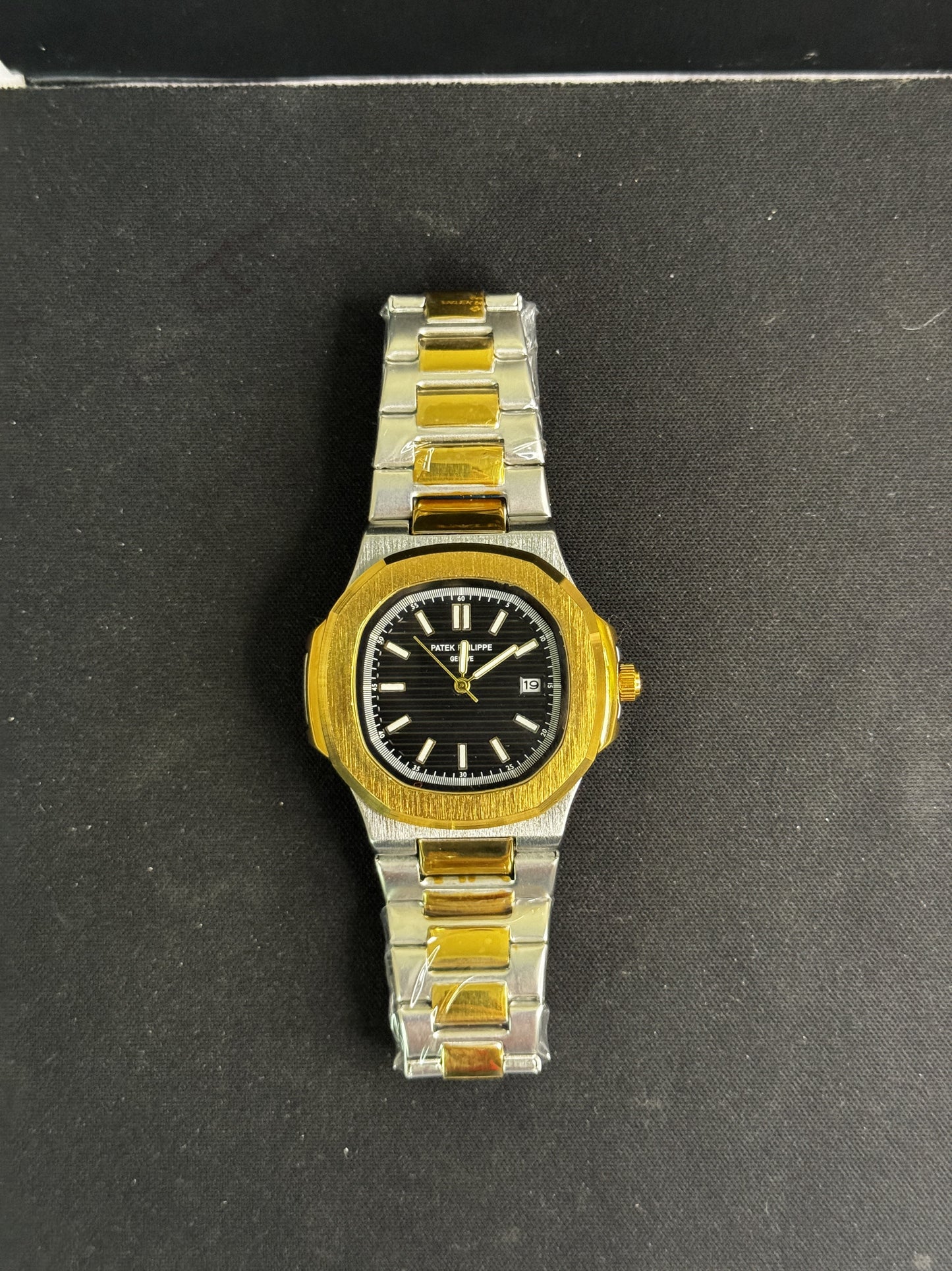 Patek Philppe Nautilus + Free Premium Box