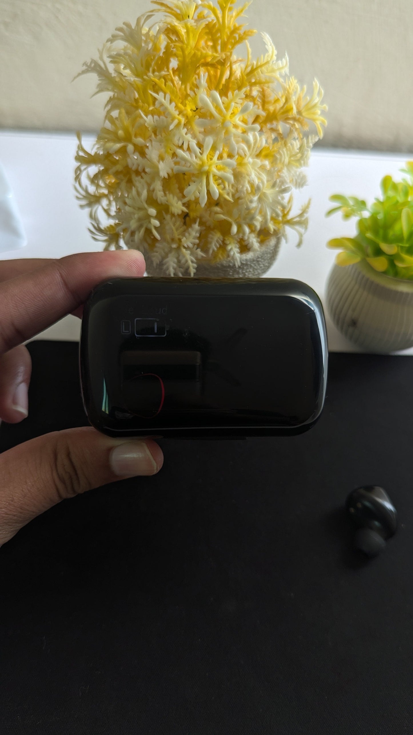 M10 TWS Earbuds with Power Bank